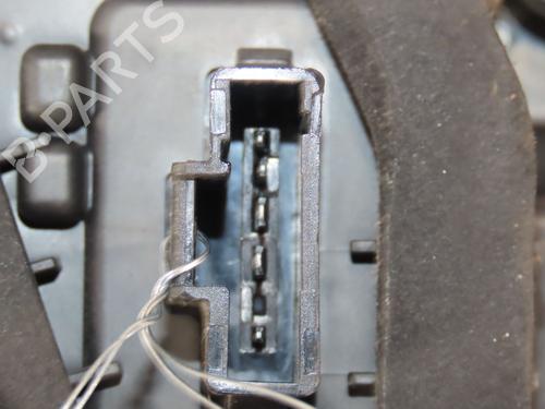 right-taillight-dacia-sandero-ii-2012-31935767 main image