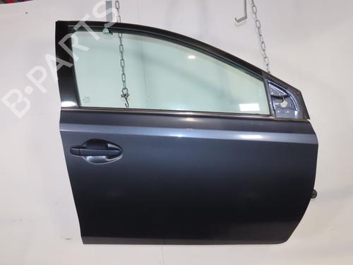 Used Right front door Right front door TOYOTA AURIS Estate (_E18_) 2.0 D-4D (ADE186_) (124 hp) 35797179 35797179