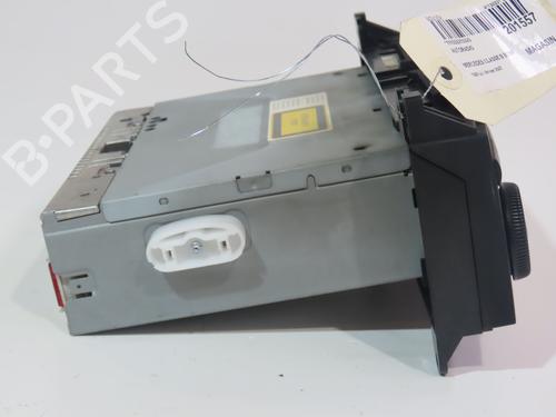 Used Radio MERCEDES-BENZ B-CLASS Sports Tourer (W245) B 180 CDI (245.207) (109 hp) 17382320