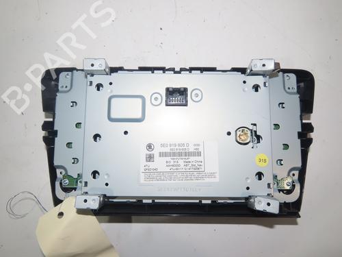 Used Radio SKODA OCTAVIA III (5E3, NL3, NR3) 1.4 TSI (140 hp) 16356065