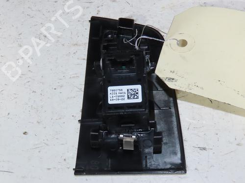 switch-bmw-1-f40-2019-24488396 main image