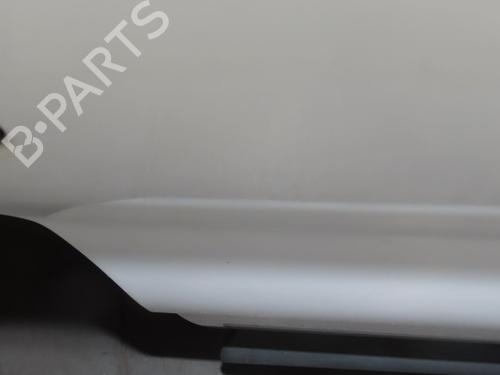 Used Right front door OPEL VIVARO A Van (X83) 2.0 CDTI (F7) (90 hp) 27188182