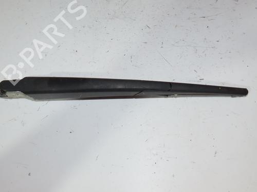 Used Rear windshield wiper arm RENAULT KADJAR (HA_, HL_) 1.5 BLUE dCi 115 (HLA6) (116 hp) 29380517