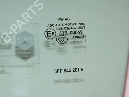 BP34357796C18 main image