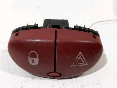 Warnblinkschalter PEUGEOT 206 Hatchback (2A/C) 1.4 HDi eco 70 | BP9024246I22 