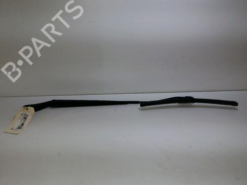 Used Front windshield wiper arm KIA RIO II (JB) 1.5 CRDi (110 hp) 14900926