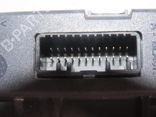 Card reader RENAULT CLIO IV (BH_) 1.5 dCi 75 | BP32075860E4 - Image 2