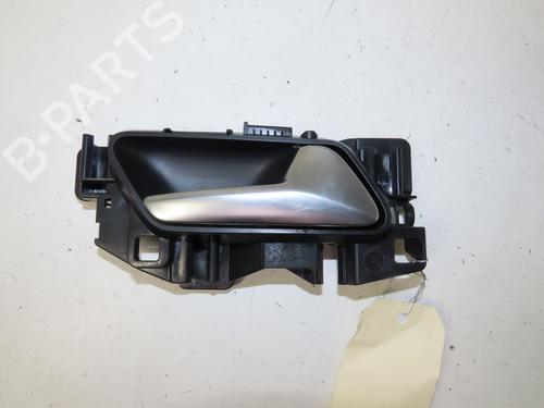 Used Front right interior door handle OPEL ASTRA L (OV5) 1.2 (FPHNSL, FPHNSR) (131 hp) 17181556