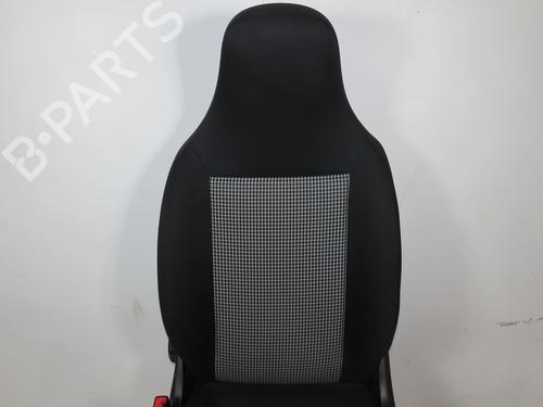 Left front seat RENAULT TWINGO III (BCM_, BCA_) 1.0 SCe 65 (BCMJ) | BP29516625C15