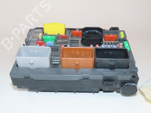 Used Fuse box Fuse box PEUGEOT PARTNER Box Body/MPV 1.6 HDi (90 hp) 35797113 35797113
