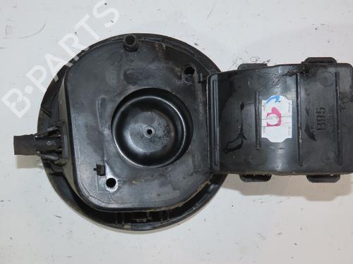 Używane Klapa wlewu paliwa RENAULT MEGANE III Hatchback (BZ0/1_, B3_) 1.5 dCi (BZ09, BZ0D, BZ1W, BZ29, BZ14) (110 hp) 28068081