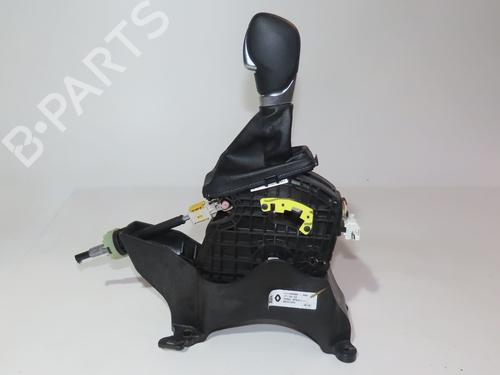 Used Shift knob RENAULT CLIO V (B7_) 1.6 E-TECH 145 (B7MU) (143 hp) 24919443