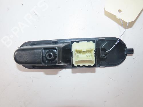 Used Left front window switch Left front window switch RENAULT TWINGO III (BCM_, BCA_) 1.0 SCe 70 (BCMB) (69 hp) 35747008 35747008