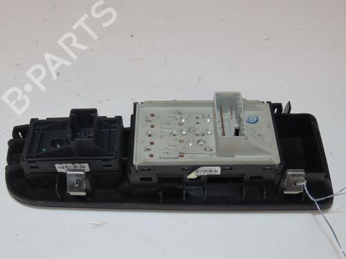 Used Left front window switch FIAT GRANDE PUNTO (199_) 1.3 D Multijet (75 hp) 31935719