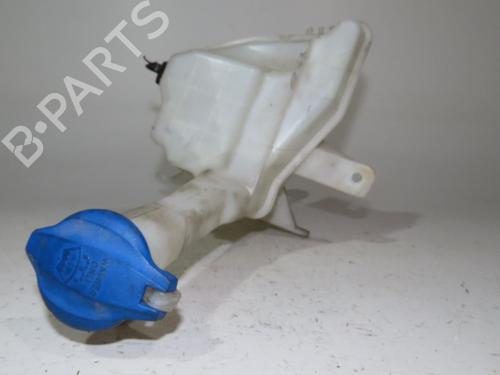 Used Windscreen washer tank HYUNDAI i20 I (PB, PBT) 1.1 CRDi (75 hp) 24490315