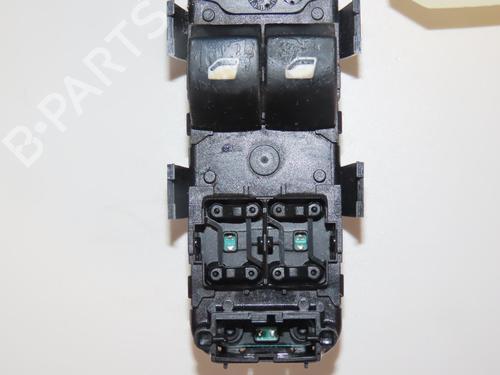 Used Left front window switch CITROËN C4 Coupe (LA_) 1.6 HDi (90 hp) 32179501