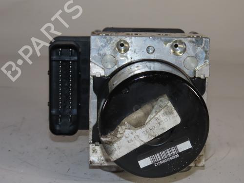 Used ABS pump RENAULT MEGANE III Hatchback (BZ0/1_, B3_) 1.5 dCi (106 hp) 30955581