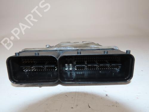 Used Engine control unit (ECU) VW TRANSPORTER T5 Van (7HA, 7HH, 7EA, 7EH) 2.5 TDI (130 hp) 29046514