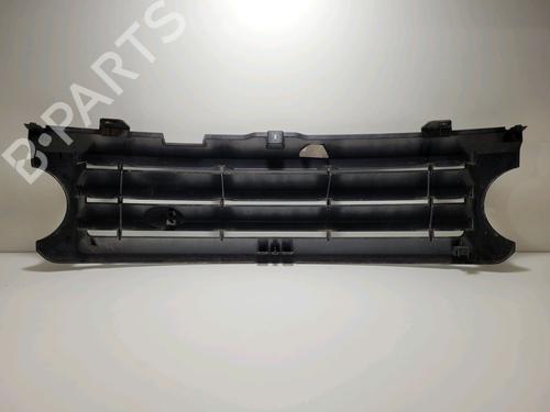 Used Grille LAND ROVER RANGE ROVER III (L322) 3.6 D 4x4 (272 hp) 9027539