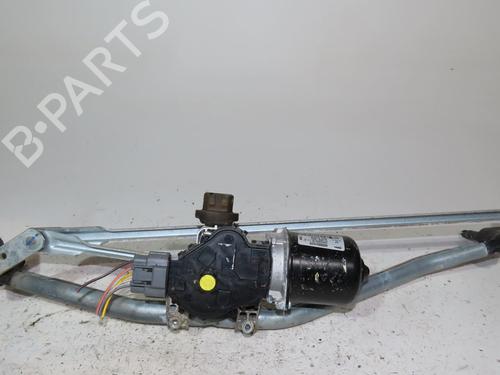 Used Front wiper motor DACIA SANDERO II TCe 90 (B8M1, B8MA, B8AC) (90 hp) 24490232