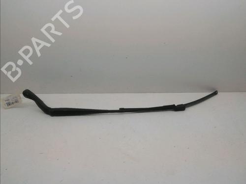 Used Front windshield wiper arm CITROËN JUMPER II Van 2.2 HDi 100 (101 hp) 15396119