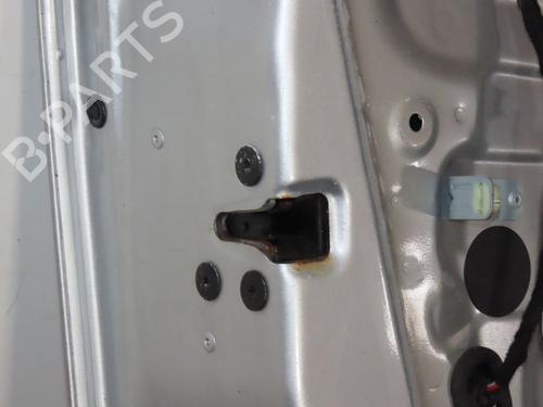 Dør venstre fortil Dør venstre fortil RENAULT LATITUDE (L70_) 2.0 dCi 150 (L70H) (150 hp) 37276889 37276889