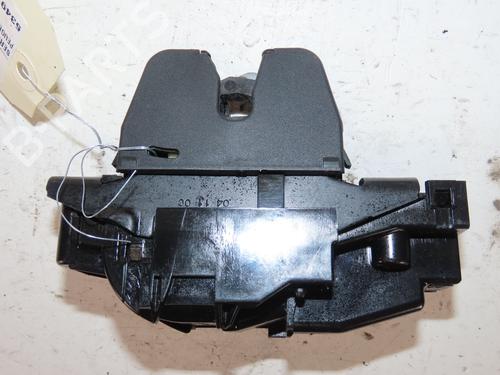 Used Tailgate lock PEUGEOT 308 I (4A_, 4C_) 1.6 HDi (112 hp) 26014690