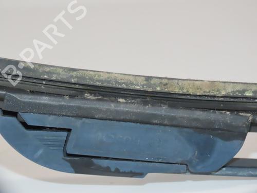 Used Front windshield wiper arm Front windshield wiper arm 39084644 39084644