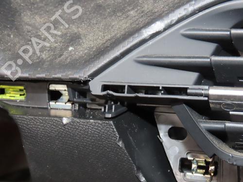 Used Dashboard Dashboard PEUGEOT 208 II (UB_, UP_, UW_, UJ_) 1.2 PureTech 100 (101 hp) 34049520 34049520