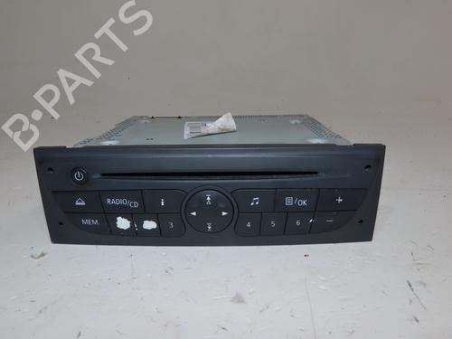 Used Radio RENAULT CLIO III (BR0/1, CR0/1) 1.2 16V (BR02, BR0J, BR11, CR02, CR0J, CR11) (75 hp) 18205715