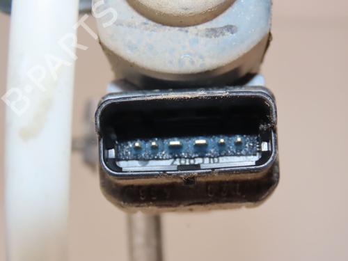 Elevalunas trasero derecho RENAULT ESPACE IV (JK0/1_) 2.0 dCi (JK02, JK03) (131 hp) 31277354