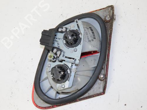 Used Left tailgate light Left tailgate light MERCEDES-BENZ E-CLASS (W210) E 220 D (210.004) (95 hp) 17086347 17086347