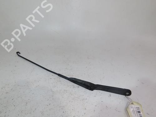 Used Front windshield wiper arm OPEL VIVARO A Bus (X83) 2.0 CDTI (F7, J7, A07) (90 hp) 19302217
