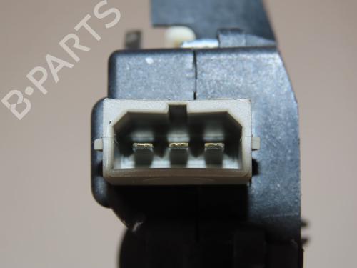 Bagklap lås AUDI A4 B8 (8K2) 2.0 TDI (143 hp) 31277452