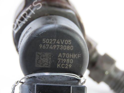 Injecteur Injecteur PEUGEOT 3008 I MPV (0U_) 1.6 HDi (112 hp) 35970684 35970684
