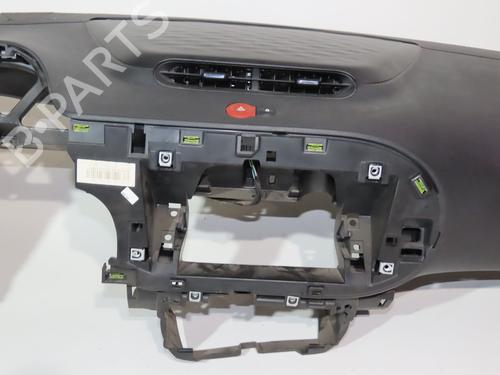 Dashboard RENAULT TWINGO III (BCM_, BCA_) 1.0 SCe 70 | BP23161542C46 - Image 4