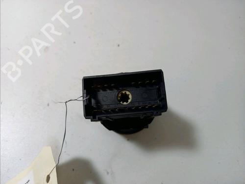 Used Headlight switch VW POLO IV (9N_, 9A_) 1.9 TDI (101 hp) 10045417