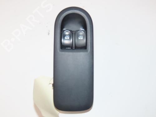 Used Left front window switch RENAULT CLIO III (BR0/1, CR0/1) 1.5 dCi (C/BR0G, C/BR1G) (68 hp) 27581168