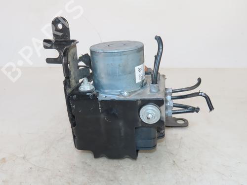 Used ABS pump ABS pump PEUGEOT 3008 II SUV (MC_, MR_, MJ_, M4_) 1.2 THP/ PureTech 130 (MRHNSM, MRHNSU, MRHNSJ, MRHNYW,... (131 hp) 24487284 24487284