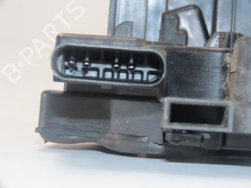 rear-left-lock-mercedes-benz-b-class-sports-tourer-w247-2018-25250778 main image