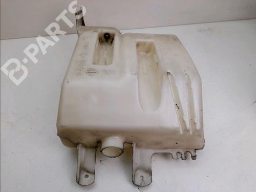 Used Windscreen washer tank Windscreen washer tank NISSAN NOTE (E11, NE11) 1.4 (88 hp) 11178083 11178083