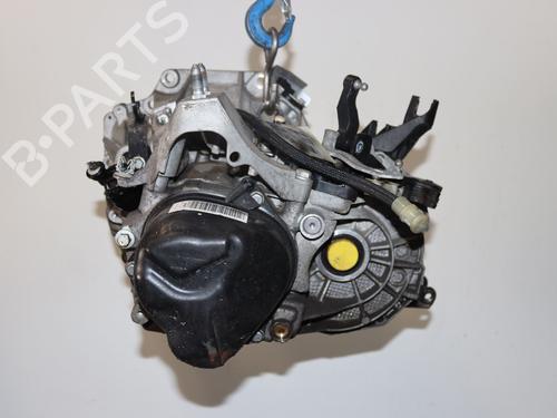 gearbox-dacia-sandero-ii-2012-26304047 main image
