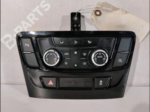 AC Styreenhet / Manøvreringsenhet OPEL MOKKA / MOKKA X (J13) 1.6 CDTI (_76) (136 hp) 12198373