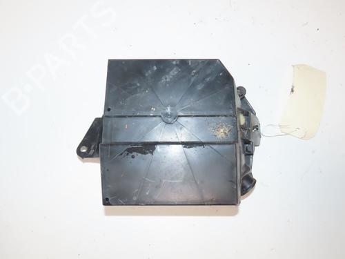 Used Fuse box Fuse box RENAULT CLIO III (BR0/1, CR0/1) 1.5 dCi (88 hp) 33137994 33137994