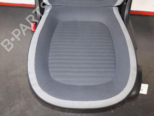 Left front seat RENAULT TWINGO III (BCM_, BCA_) 1.0 SCe 65 (BCMJ) | BP33808757C15 - Image 2