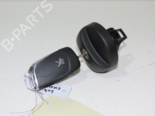 Used Fuel flap PEUGEOT 207 (WA_, WC_) 1.6 HDi (90 hp) 14958373