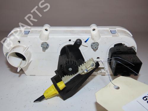 Climate control FORD FIESTA V (JH_, JD_) 1.4 TDCi | BP30606003I5