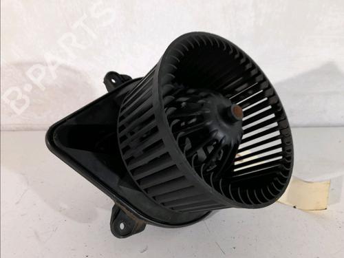 Used Heater blower motor OPEL VIVARO A Van (X83) 2.0 CDTI (F7) (114 hp) 13301686