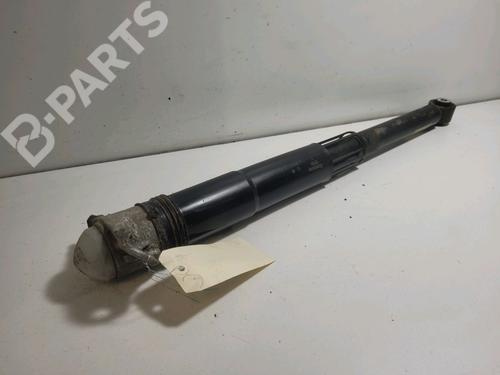 Used Right rear shock absorber VW GOLF VII (5G1, BQ1, BE1, BE2) 1.6 TDI (105 hp) 9036582