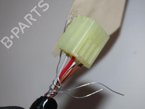 Used Left mirror SUZUKI SWIFT III (MZ, EZ) 1.3 (RS413, ZC11S) (92 hp) 31140903